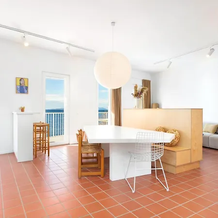 Milnamour, Whole House By The Sea With Parking Hébergement de vacances
