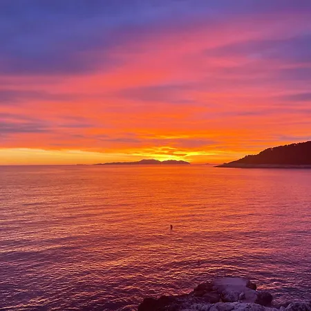Milnamour, Whole House By The Sea With Parking