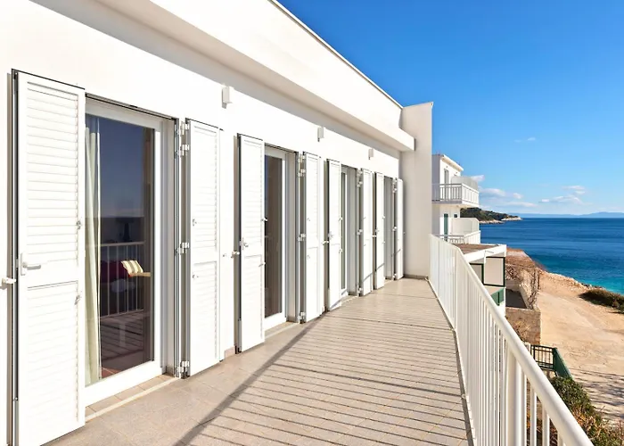 Casa de Férias Milnamour, Whole House By The Sea With Parking Hvar Town