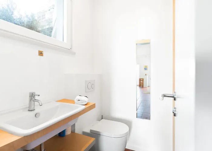 Milnamour, Whole House By The Sea With Parking Casa de Férias