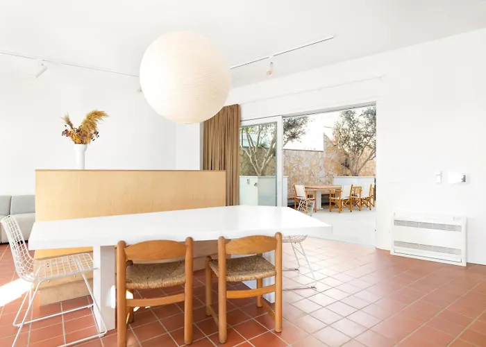 Milnamour, Whole House By The Sea With Parking * Hvar Town