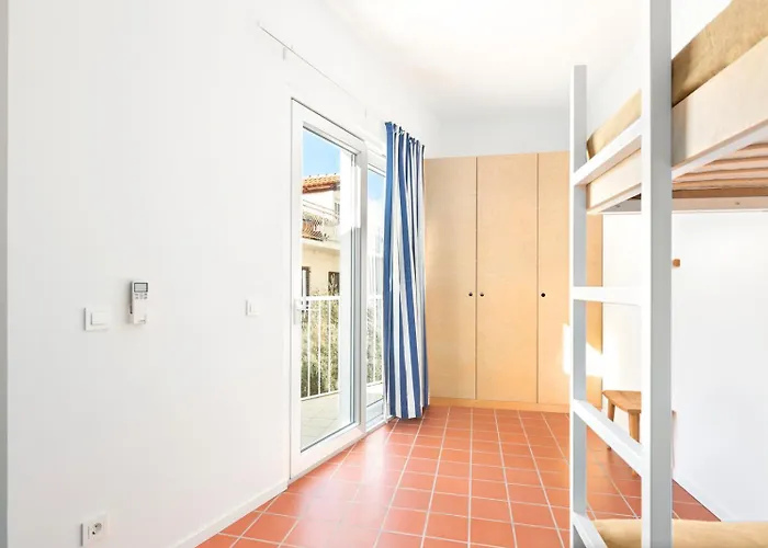 Milnamour, Whole House By The Sea With Parking Casa de Férias